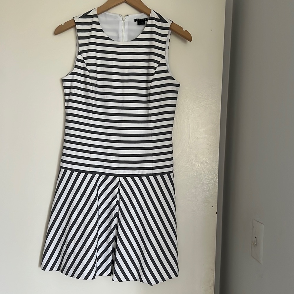 Theory striped mini dress size 4